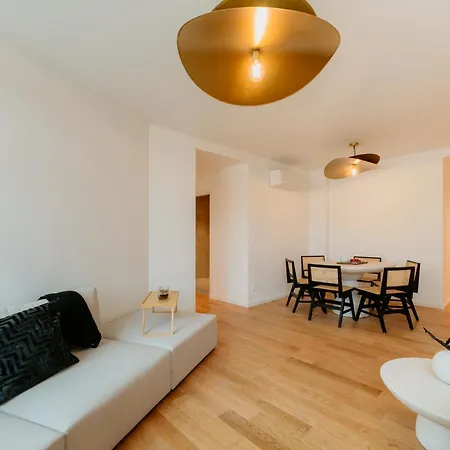 Mary Pink - No 1a - Well Decor Two-bedroom Apartmán